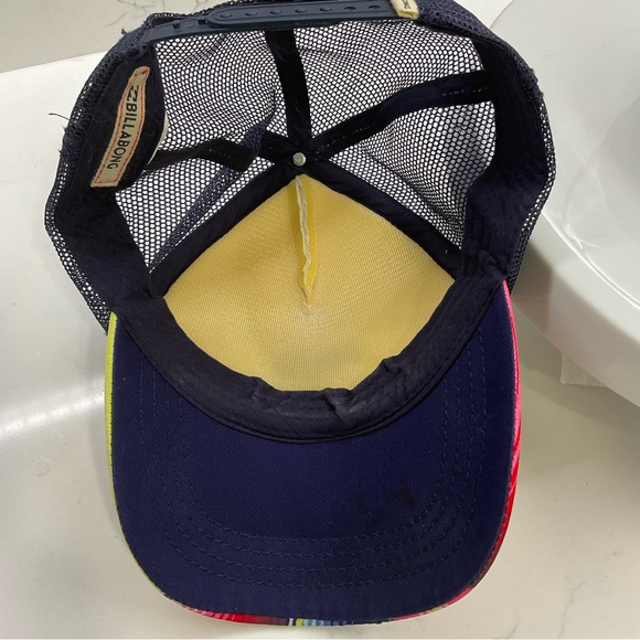 Billabong Cali-Love Multi Colored Striped Foam Snap Back Hat - Picture 6 of 7